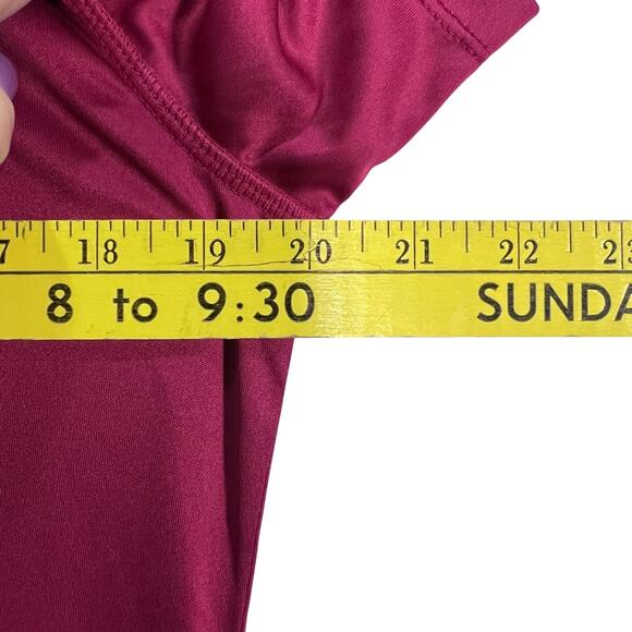 Tesla T Shirt Women's Fitted 2XL Raspberry V Neck Spell Out Chest Short Sleeve - Picture 6 of 7